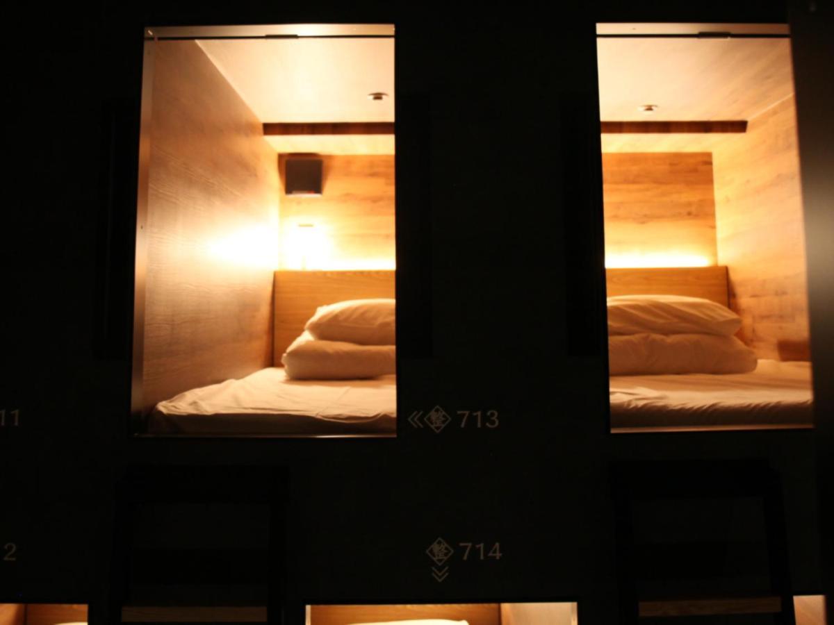 Rembrandt Cabin & Spa Shimbashi - Caters To Men Tokyo Exterior photo