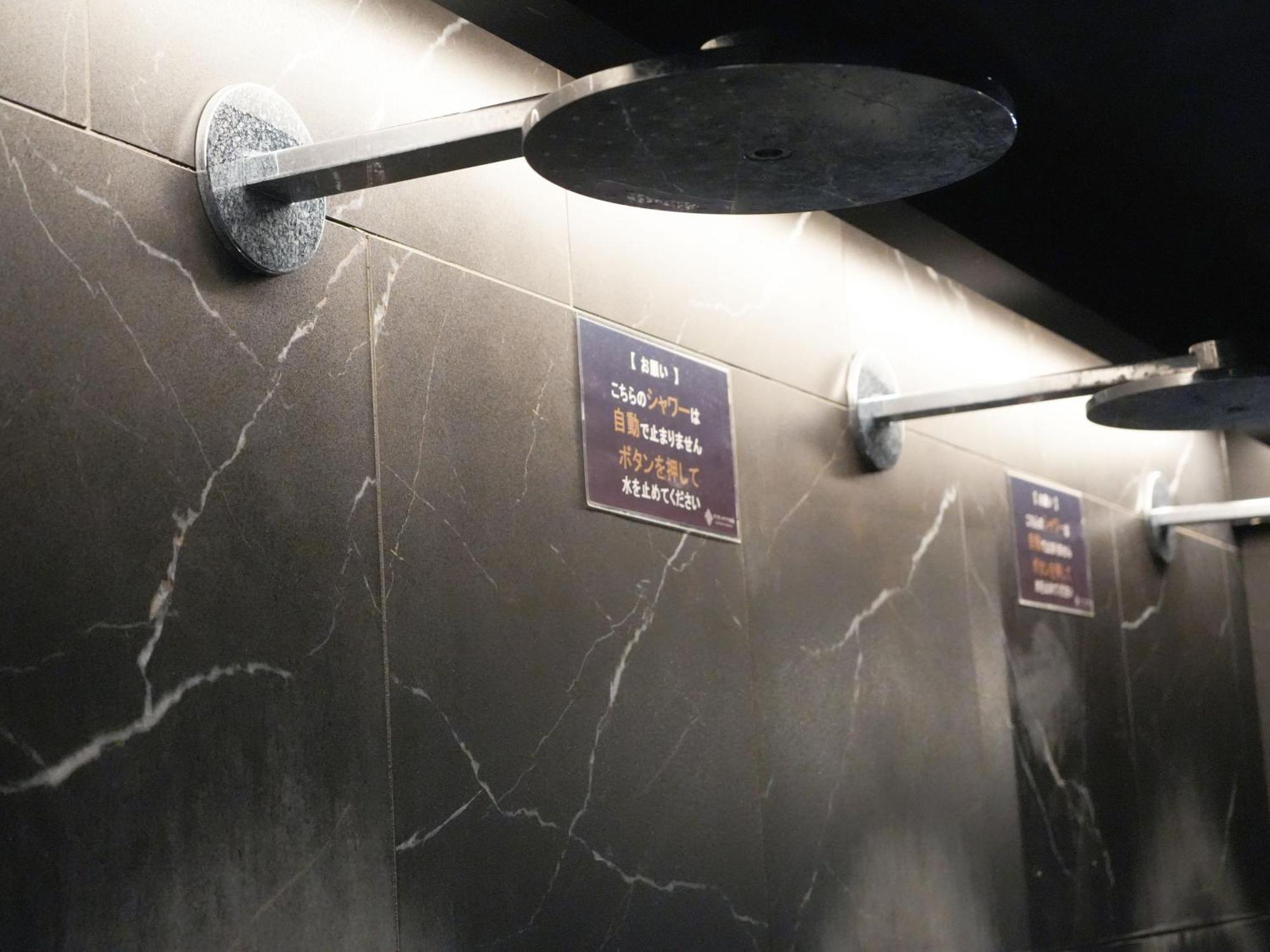 Rembrandt Cabin & Spa Shimbashi - Caters To Men Tokyo Exterior photo