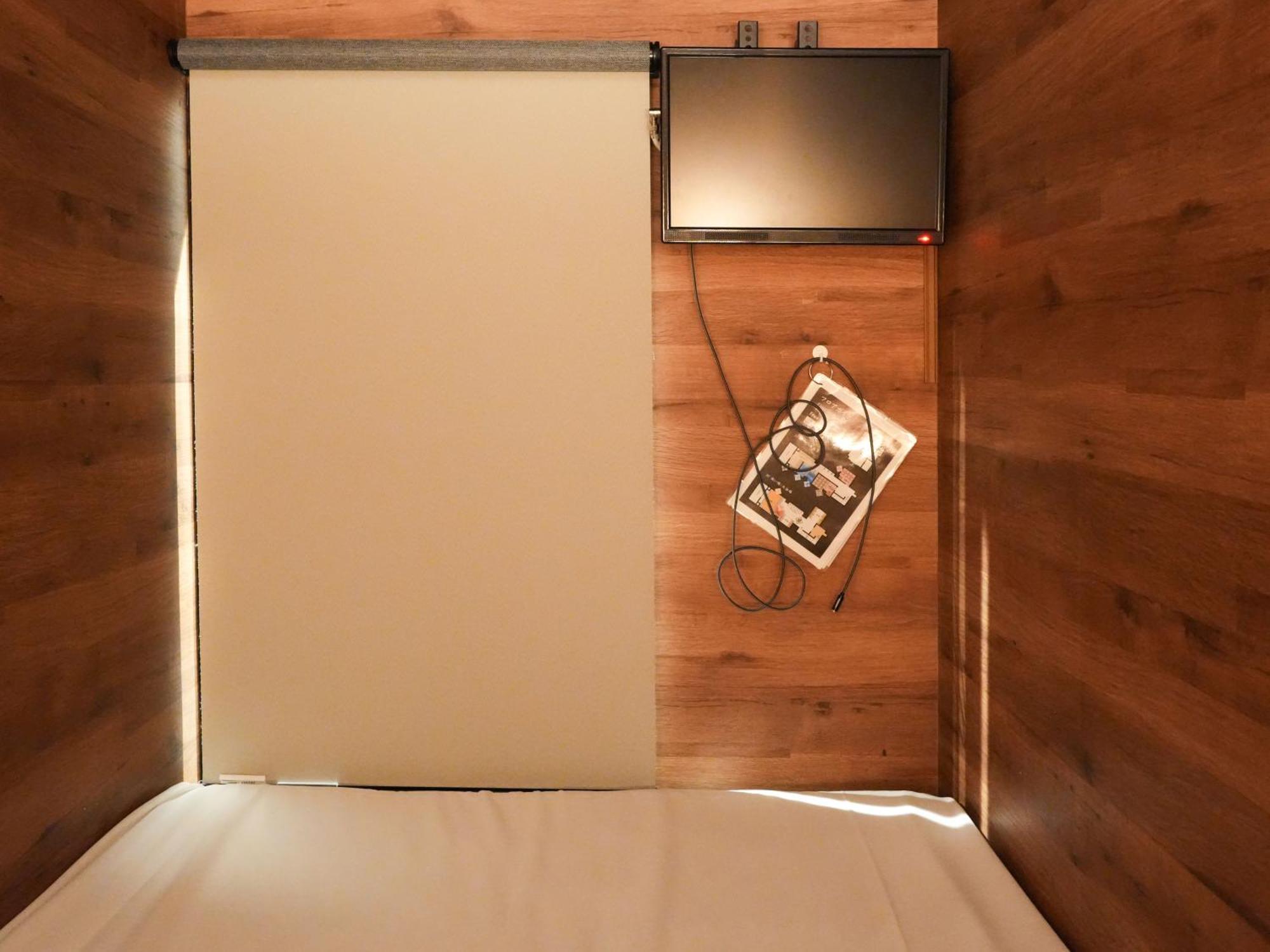 Rembrandt Cabin & Spa Shimbashi - Caters To Men Tokyo Exterior photo